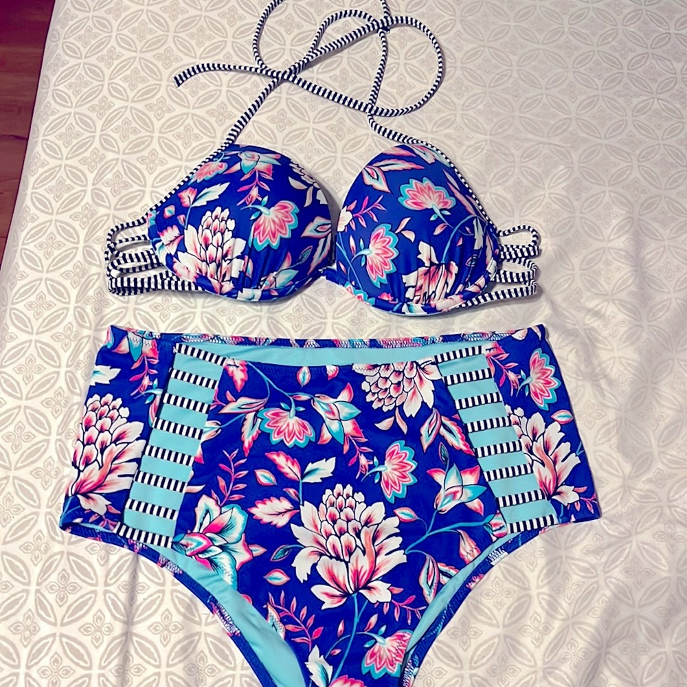High waist two pieces bathing suit